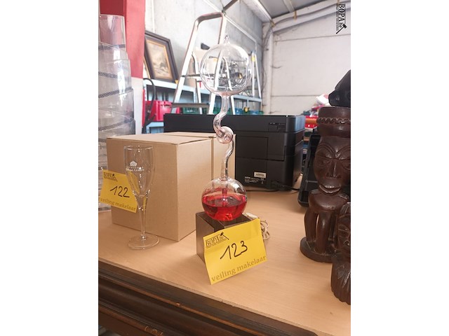 Lot 123 - handboiler - afbeelding 5 van  5