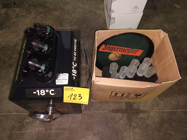 Lot 123 - jägermeister tap machine - afbeelding 1 van  5