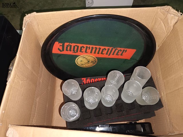 Lot 123 - jägermeister tap machine - afbeelding 4 van  5