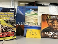 Lot 123 - lot wereldboeken en dvd's - 5 stuks