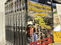 Lot 123 - lot wereldboeken en dvd's - 5 stuks - afbeelding 2 van  6