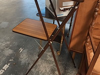 Lot 123 - retro statief voor projector - afbeelding 2 van  2