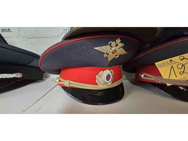 Lot 123 - rusland 4 stuks - afbeelding 2 van  5