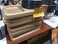 Lot 123 - snijplanken, mandjes, bordjes - afbeelding 3 van  5