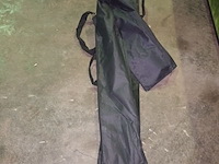 Lot 124 - beachvlag. 2 stuks - afbeelding 2 van  3