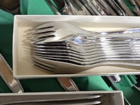 Lot 124 - bestekkoffer sola compleet 115 delig - afbeelding 6 van  9