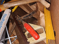 Lot 124 - doos met handgereedschap - afbeelding 3 van  4