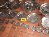 Lot 124 - groot lot tin. 48 stuks - afbeelding 1 van  4