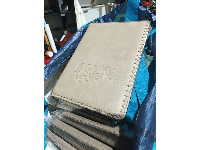 Lot 124 - menuboeken en placemats - afbeelding 5 van  5