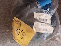 Lot 124 - neopreen aansluitkabel