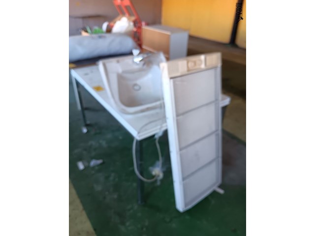 Lot 124 - rest inboedel - afbeelding 8 van  10