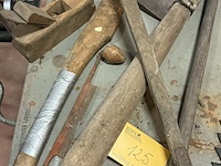 Lot 125 - oud werkgerief, metaal en hout - circa 10 stuks - afbeelding 2 van  6