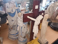Lot 126 - christelijke beelden. 6 stuks - afbeelding 3 van  3
