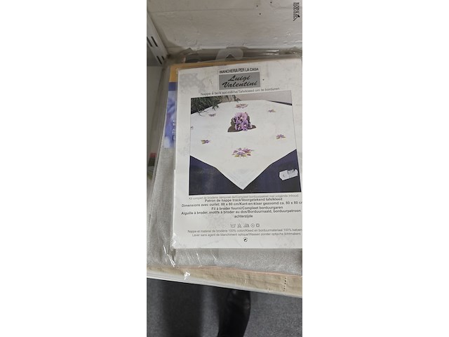 Lot 126 - diverse tafellakens 10 stuks - afbeelding 6 van  10