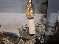 Lot 126 - klassieke kroonluchter in glas en messing/bronskleurig - afbeelding 2 van  4