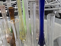 Lot 126 - lot solifleur vazen ong 19 stuks - afbeelding 4 van  4