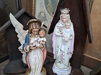 Lot 126 - religieuze beelden in kapel - afbeelding 3 van  3