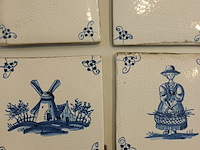 Lot 127 - antieke tegels. 8 stuks - afbeelding 2 van  4