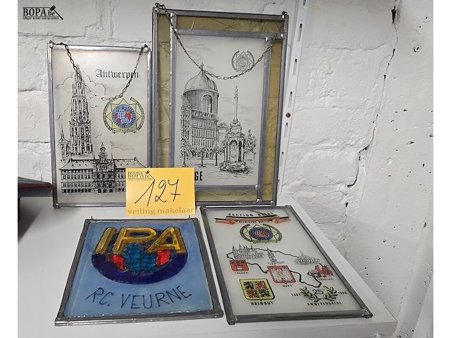 Lot 127 - brandglas 4 stuks - afbeelding 1 van  6