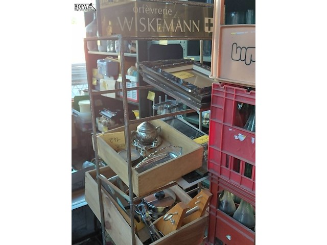 Lot 127 - vintage metalen displayrek merk wiskeman en weckpot - afbeelding 4 van  4
