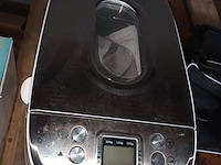 Lot 128 - broodbakmachine en keukenweegschaal - afbeelding 4 van  6