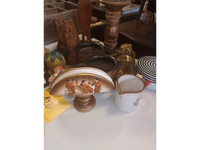 Lot 128 - decoratie. 13 stuks - afbeelding 4 van  4
