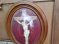 Lot 128 - groot lot diverse religieuze wanddecoratie - afbeelding 5 van  7