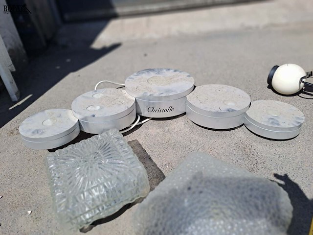 Lot 128 - lot vintage lampen en armaturen en lichtbak christofle - afbeelding 5 van  7