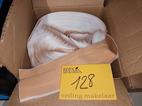 Lot 128 - rollen wondpleister. 4 stuks - afbeelding 2 van  4