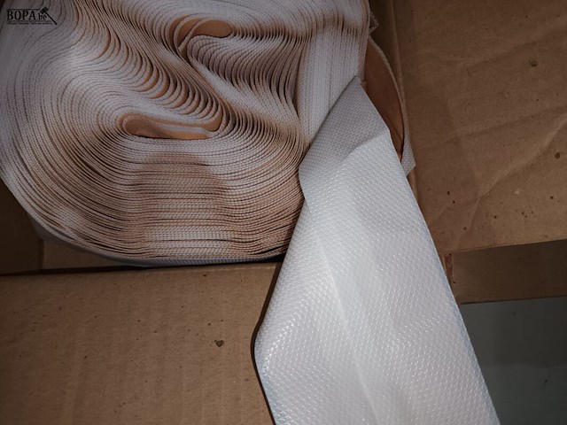 Lot 128 - rollen wondpleister. 4 stuks - afbeelding 3 van  4