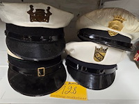 Lot 128 - zwitserland 4 kepies - afbeelding 1 van  5