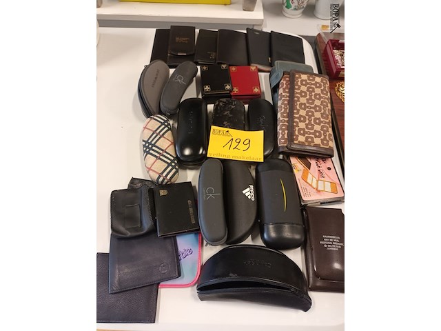 Lot 129 - diversen. 25 stuks - afbeelding 1 van  4