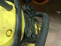 Lot 129 - karcher wd5.200m met droogzuiger zonder accessoires - afbeelding 3 van  3