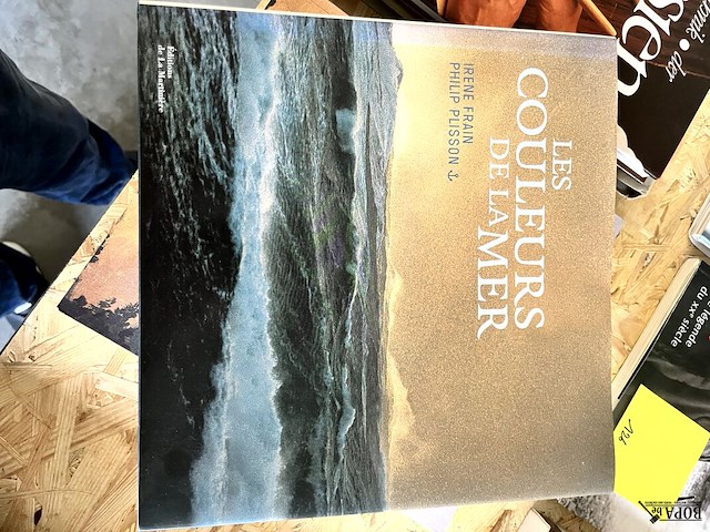 Lot 129 - les couleurs de la mer irene frain en philip plisson - afbeelding 1 van  8
