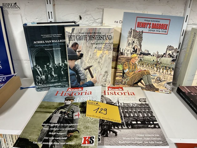 Lot 129 - lot geschiedenisboeken - 5 stuks - afbeelding 1 van  3