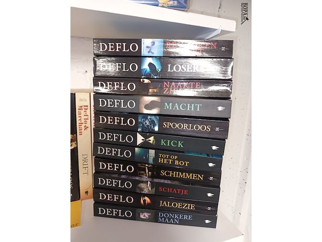 Lot 129 - spannende boeken deflo. 24 stuks - afbeelding 3 van  3
