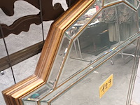 Lot 129 - vergulde spiegel deknudt - afbeelding 2 van  4