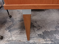 Lot 129 - vintage dressoir kast - afbeelding 3 van  7
