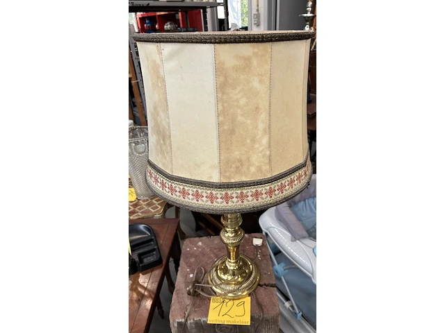 Lot 129 - vintage tafellamp - afbeelding 1 van  4