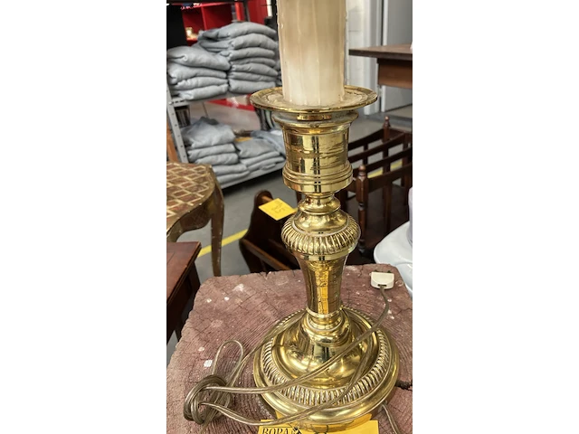 Lot 129 - vintage tafellamp - afbeelding 2 van  4