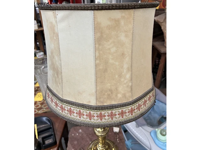 Lot 129 - vintage tafellamp - afbeelding 3 van  4