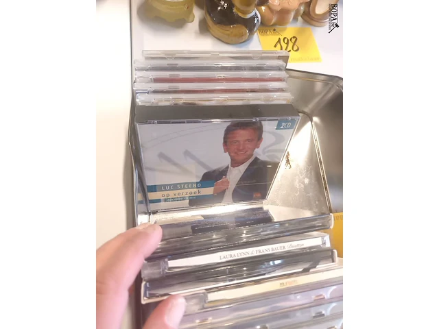 Lot 129 - vlaamse muziek cd’s. 18 stuks - afbeelding 5 van  6