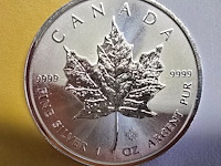 Lot 13 - canada maple zilveren munten (2022) (2 stuks) - afbeelding 1 van  4