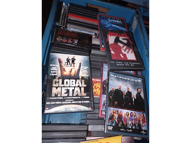 Lot 13 - dvd’s. 70 stuks - afbeelding 1 van  3