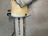 Lot 13 - electrische telescoopkettingzaag powerplus en hoogstammigens - afbeelding 2 van  3
