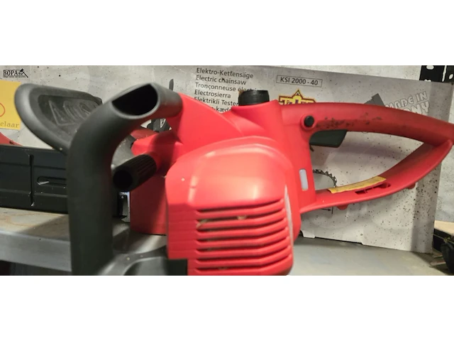 Lot 13 - elektrische kettingzaag topcraft - afbeelding 2 van  5