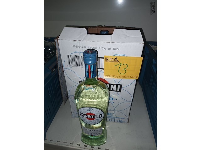 Lot 13 - flessen martini bianco. 6 stuks - afbeelding 1 van  3