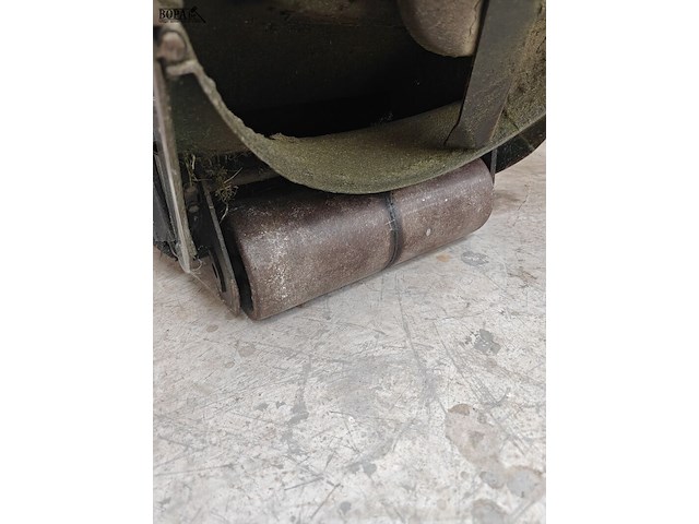 Lot 13 - hayter grasmachine - afbeelding 6 van  6
