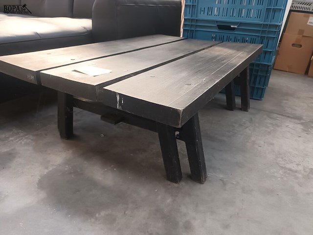 Lot 13 - houten salontafel - afbeelding 2 van  3