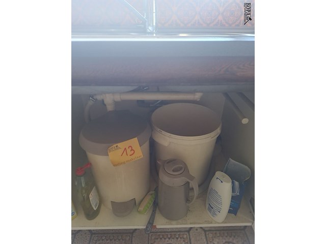 Lot 13 - keukengerei. inhoud keukenkasten - afbeelding 3 van  28